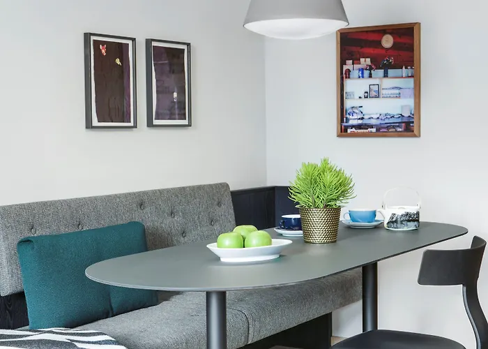 Melter Hotel & Apartments - A Neighborhood Hotel