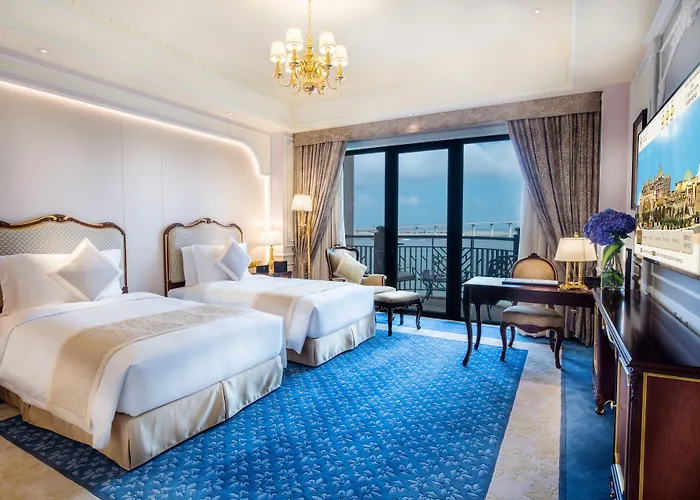Legend Palace Hotel