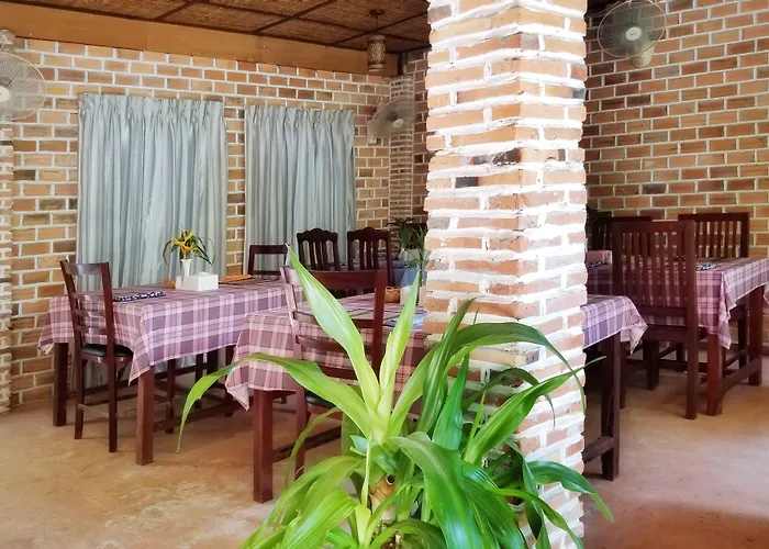 Uncle Sam Villa