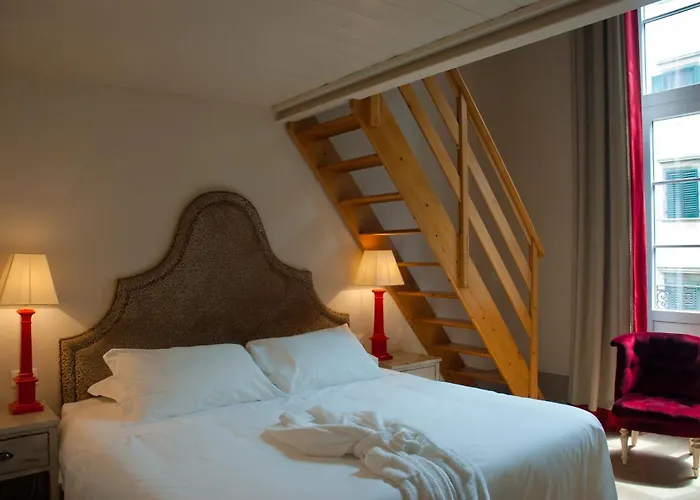 Nove Guest House