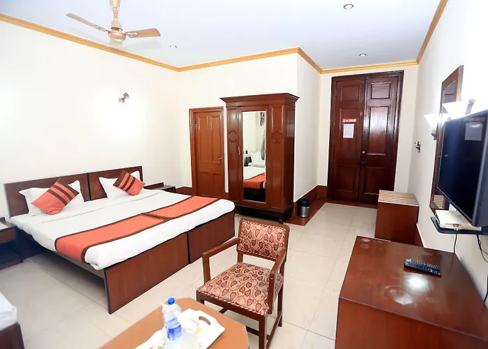 Ymca Seacom Inn