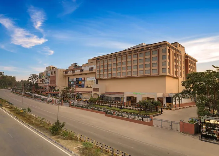 Lemon Tree Hotel, Mall Of Dehradun, Dehradun