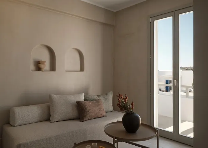 Akria Seaside Suites
