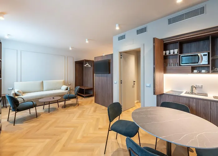 Neo Hotel