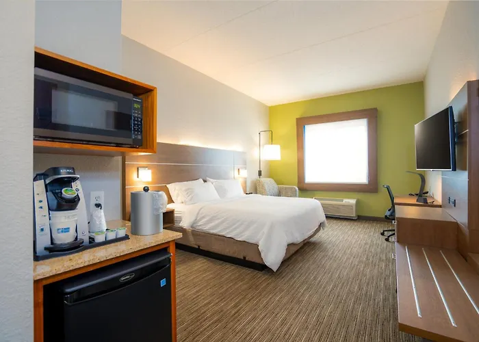 Holiday Inn Express Hotel & Suites Mankato East By Ihg