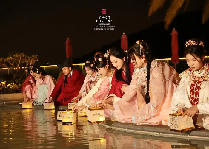 Holiday Inn & Suites Sanya Yalong Bay