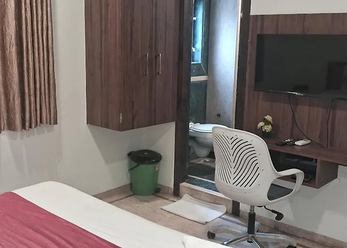 Shine Hospitality Palace