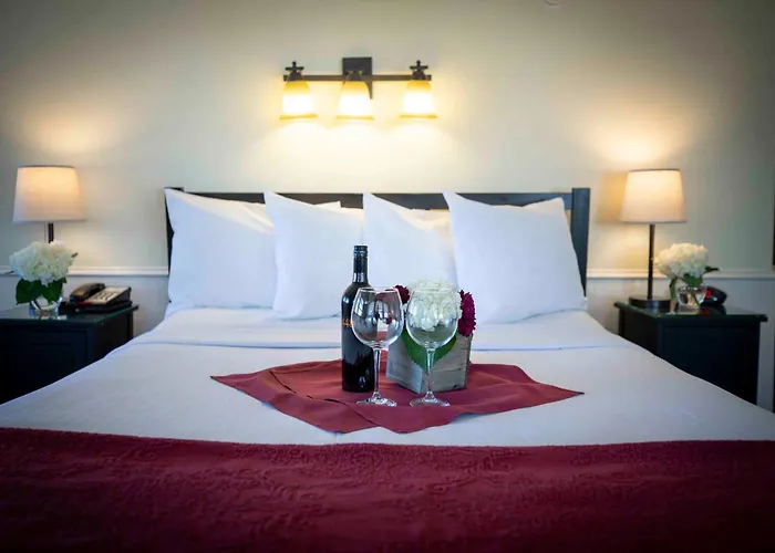 Delta King Hotel
