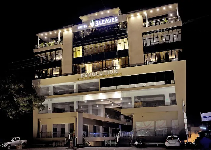 Hotel 3 Leaves Kolhapur