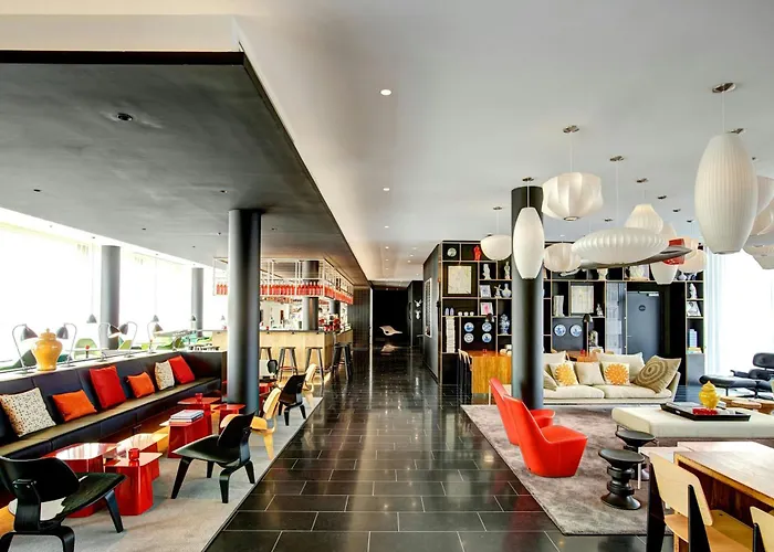 citizenM Paris Charles de Gaulle Airport