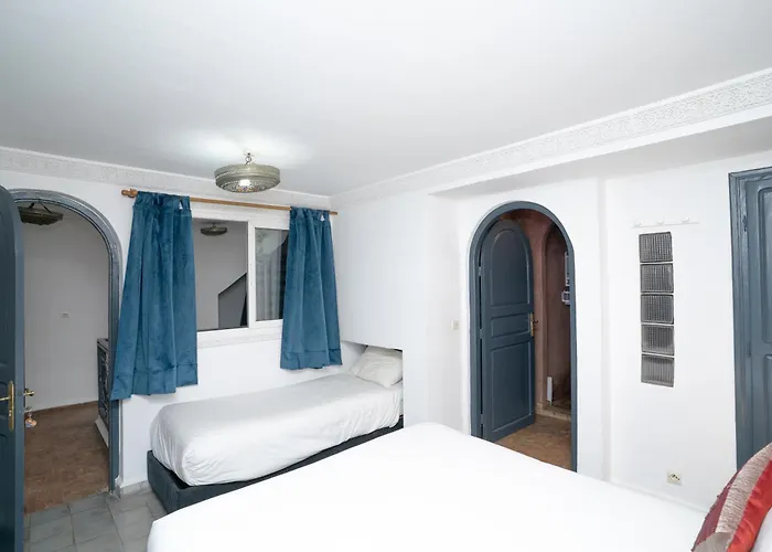 Tweets Hotel