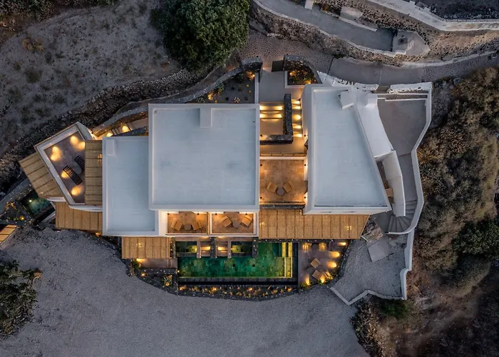 Klοstra Hotel