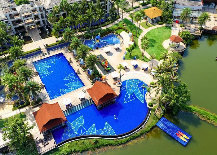 Grand Metropark Villa Resort Sanya Yalong Bay