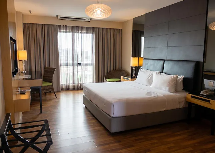 Imperial Heritage Hotel Melaka I City Centre I Free Wifi I Free Parking L Free Club Lounge Access