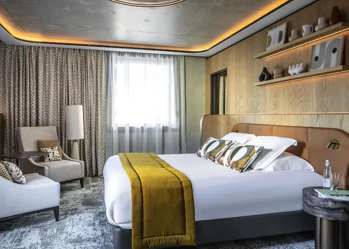 Pullman Lyon