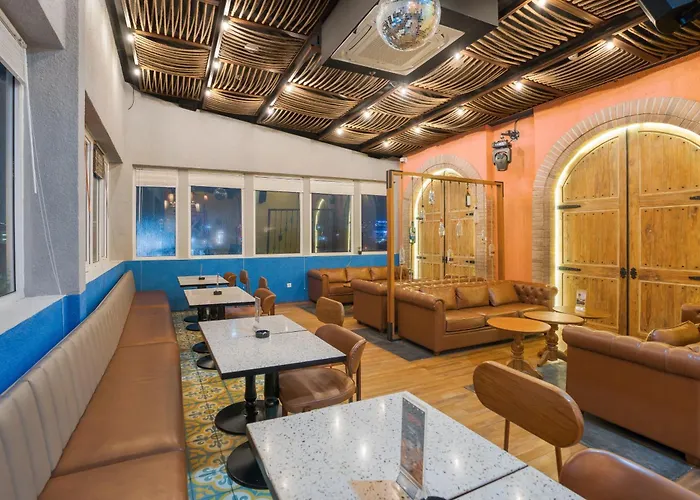 Jambuluwuk Malioboro Hotel Yogyakarta