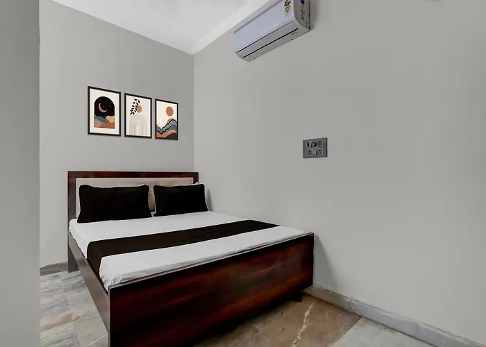 Hotel O M.C. Residency