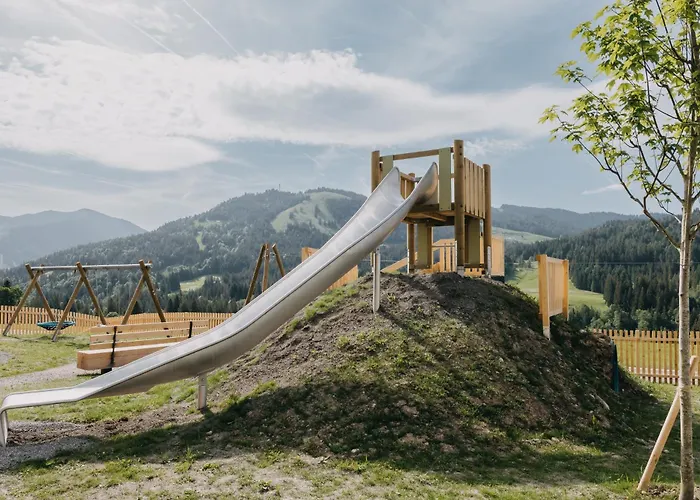 Torghele'S Wald & Fluh