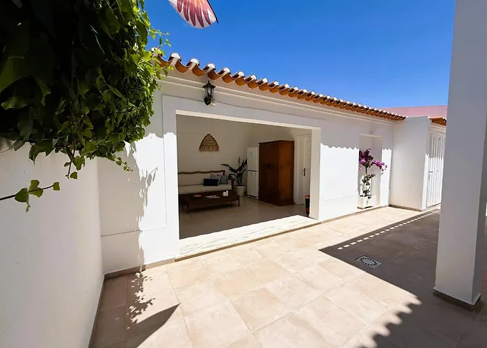 Lagoa Azul Guest House II