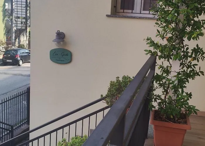 Lora Giusta Guest House