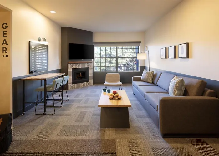Mountain Modern Sedona, Tapestry Collection By Hilton