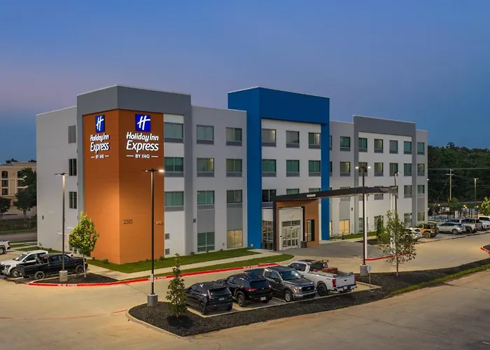 Holiday Inn Express & Suites Tyler South University Area By Ihg