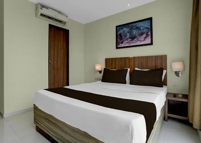 Townhouse Midc Andheri Formerly Royal International