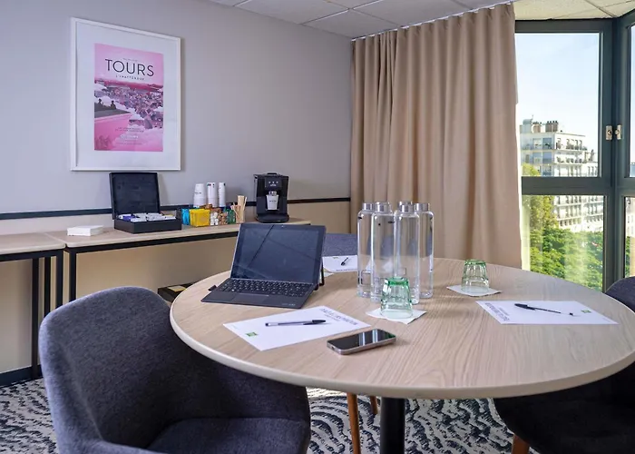Ibis Styles Tours Centre Hotel