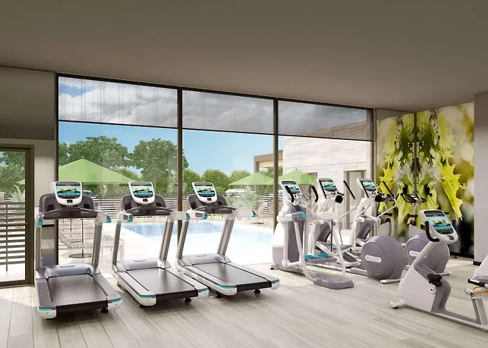 Wyndham Garden Orlando Airport - Free Airport Shuttle