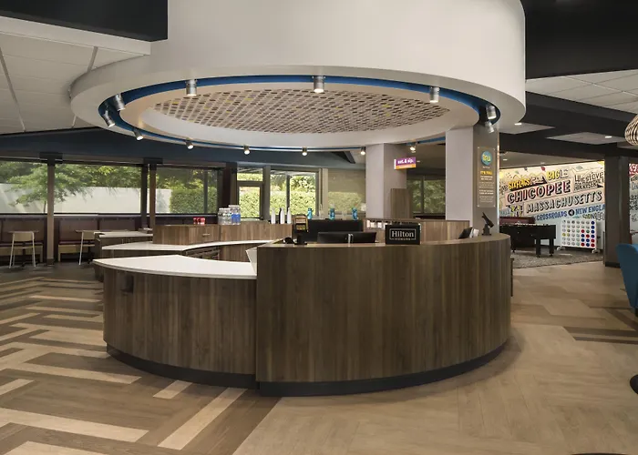 Tru By Hilton Chicopee Springfield