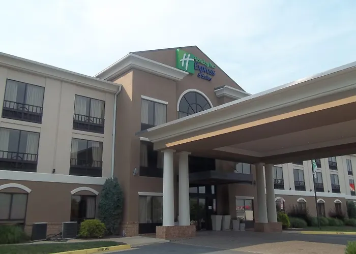 Holiday Inn Express And Suites Winchester By Ihg