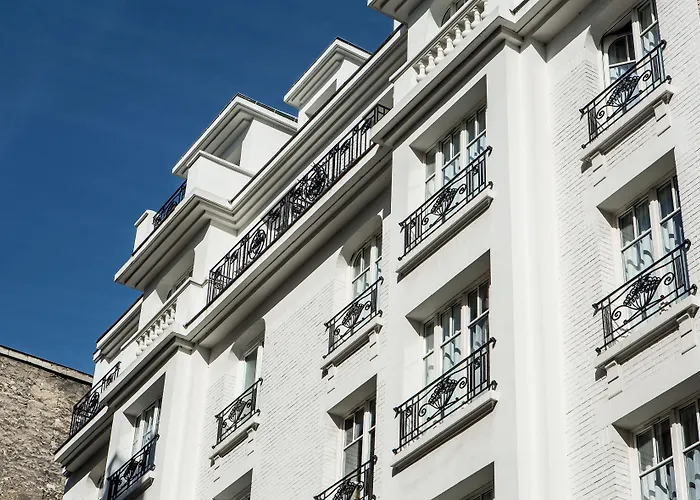 Le General Hotel