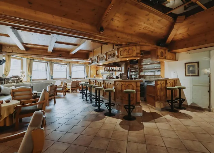 Luma Stubai Aparthotel - Skibus Zum Gletscher Direkt Vor Der Tuer
