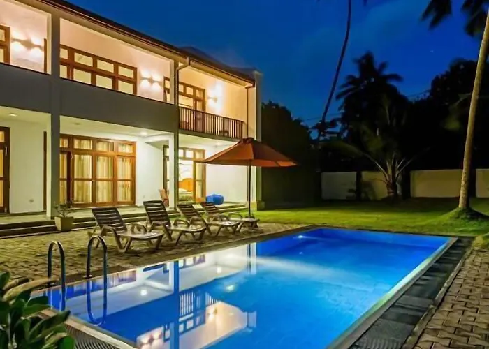 360 Surf Weligama Bay Hotel