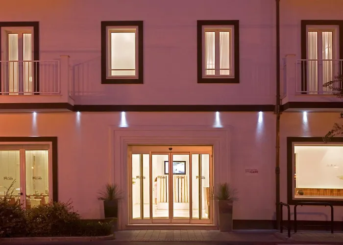 Card International Hotel