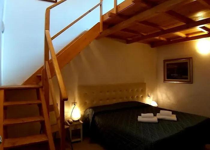 Hotel Enza