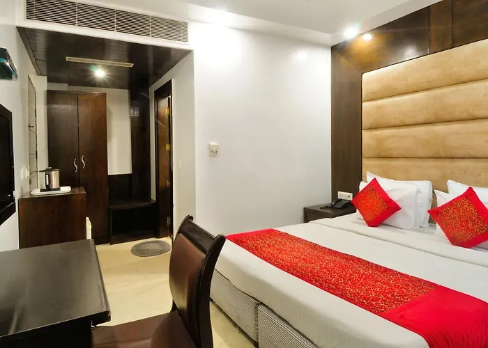 Hotel Benz Int Karol Bagh
