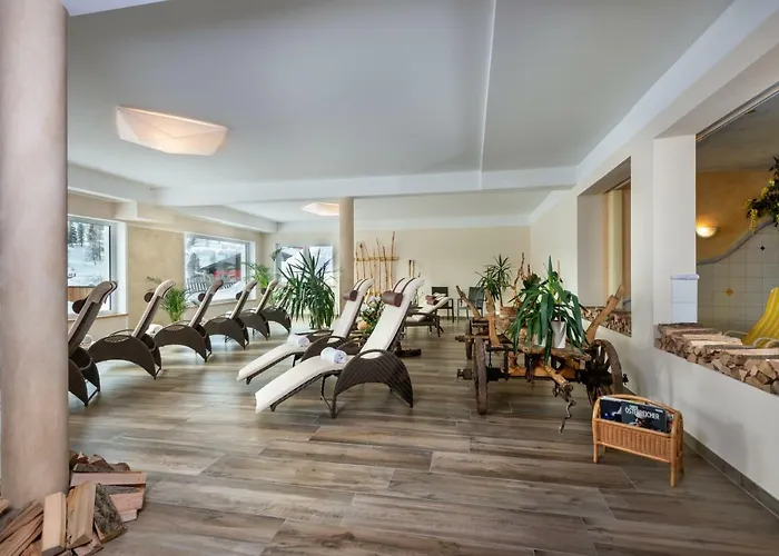 Hotel & Appartement Auerhahn