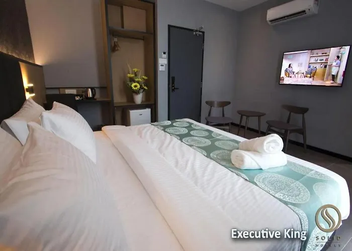Solid Hotels