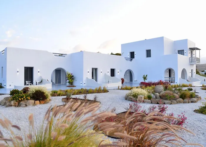 Crystal Mare Suites
