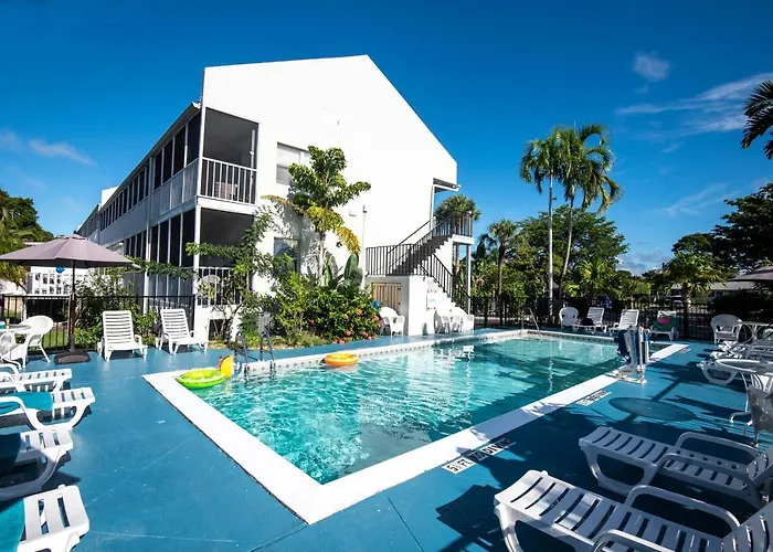 Marco Island Lakeside Inn