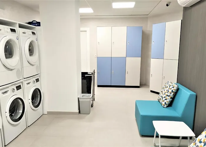 Ahoy Apartments