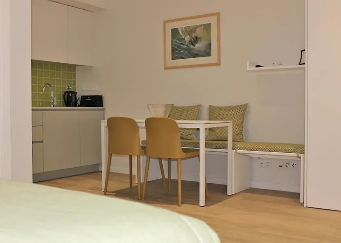 Cardeal Suites & Apartments